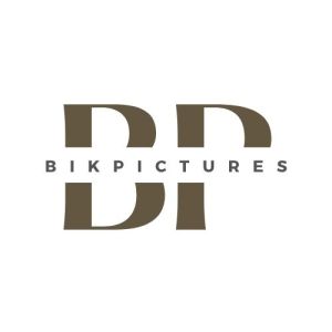 Bikpictures logo brouwn white — career coaching services West Vancouver